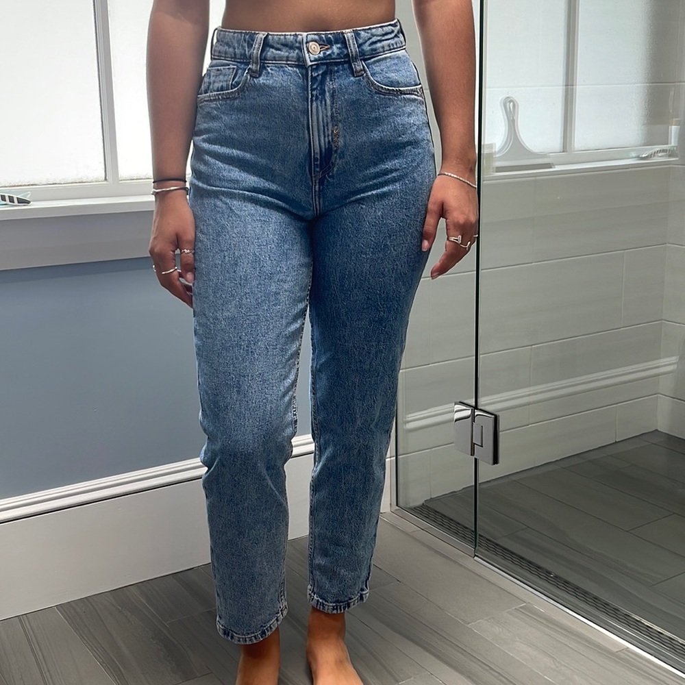 Zara Straight Jeans